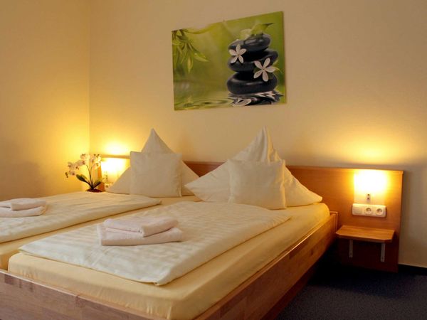 6 Tage 6 für 5 - Gratisnacht - Dein Trip zwischen Baden, Straßburg & dem Schwarzwald in Rheinau, Baden-Württemberg inkl. Frühstück