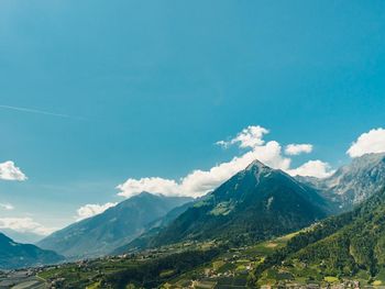 Schenna genießen – Entspannen mit Blick auf Meran