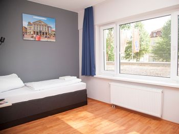 Bild 22 von 28