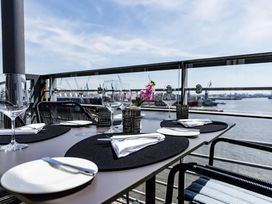 Urlaub zum Speicher(n) - 3 Tage Kurzurlaub mit Frühstück im Ginn Hotel Hamburg Elbspeicher
