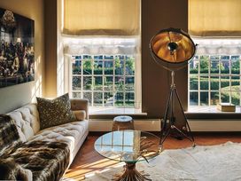 6 Tage Erholung im monumentalen Hotel in Groningen