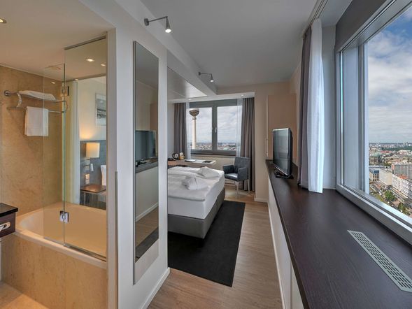 Park Inn by Radisson Berlin Alexanderplatz