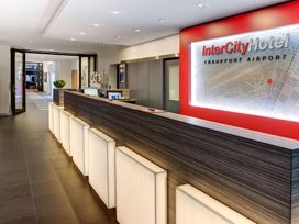 2 Tage direkt am Frankfurter Flughafen übernachten