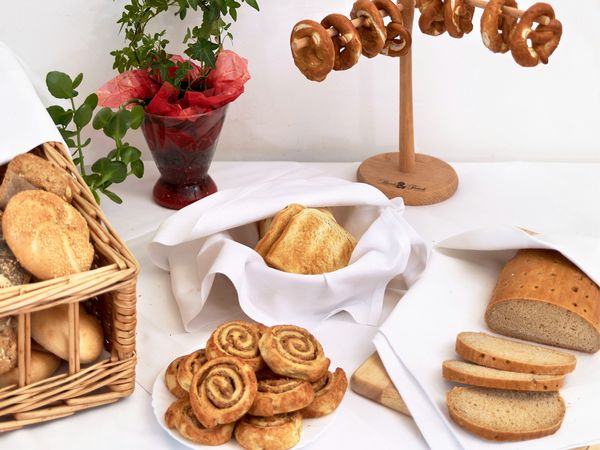 Bayerns Antwort auf Karibik in der Therme Erding Frühstück