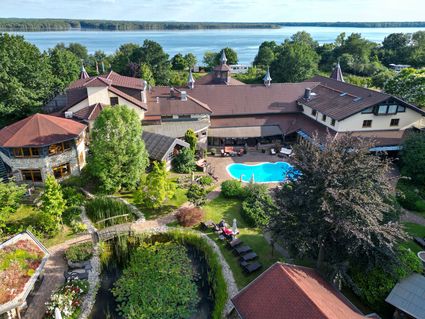 Wellnesshotel Seeschlößchen - Privat-SPA & Naturresort