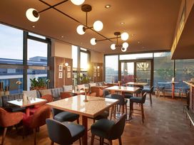 2 Tage im Adina Apartment Hotel mit Frühstück