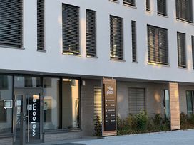 Shopping-Getaway: 2 Tage zwischen HerzoBase & Outlets