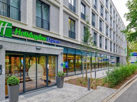 3 Tage mit Frühstück im Holiday Inn Express Göttingen