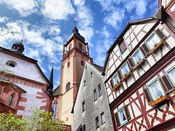 Körbchen voller Ostereier und Ostertage in Franken