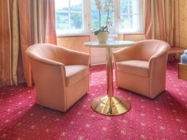 9 Tage Entspannung im Grand Hotel an der Lahn