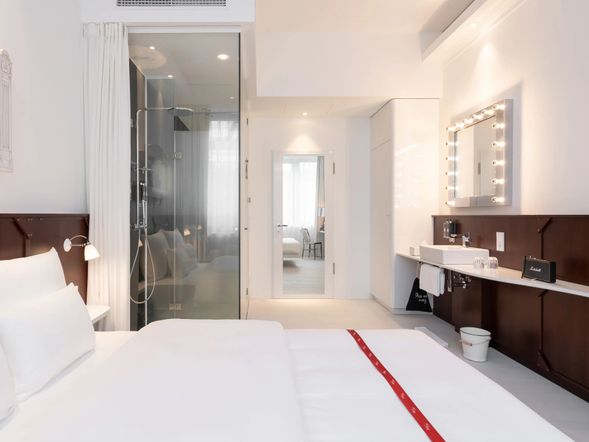Ruby Leni Hotel Dusseldorf
