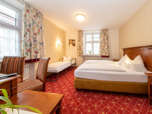 Dreibettzimmer
