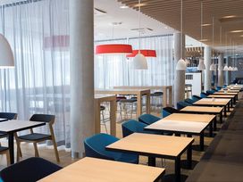 2 Tage mit Frühstück im Holiday Inn Express Wiesbaden
