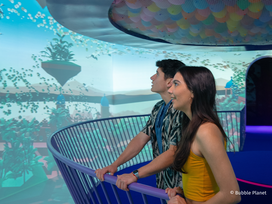 BUBBLE PLANET Berlin mit Tickets und Hotel