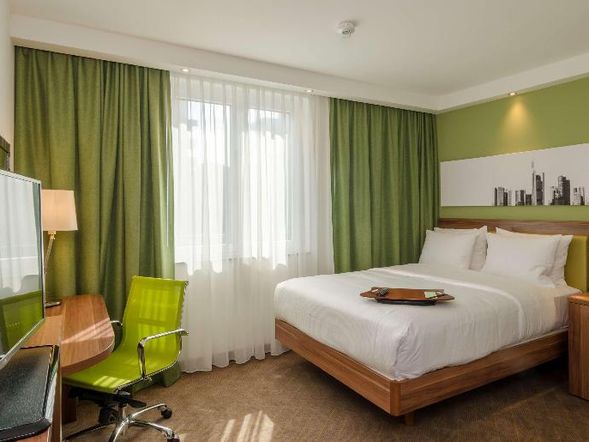 Hampton by Hilton Hamburg City Centre Hotel
