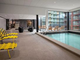2 Tage Kurzurlaub mit Frühstück im Inntel Hotels Amsterdam Landmark