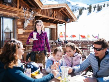 Ski-in & Ski-out im 4-Sterne Hotel Alpenrose Kühtai