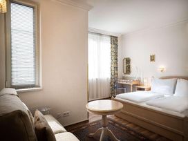 3 Tage Stadtreise mit Frühstück im Arthotel ANA Gala