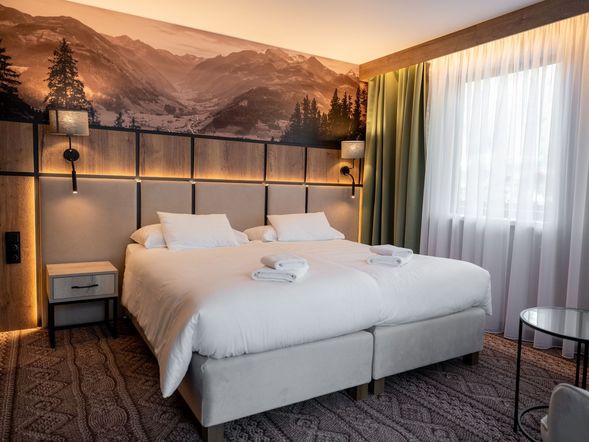 Zweibettzimmer Superior mit Balkon