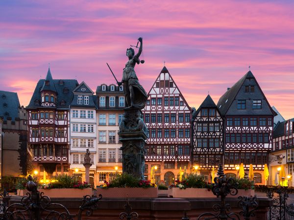Kunstvolles Boutique-Hotel in Frankfurt – 5 Tage in Frankfurt am Main Frühstück