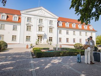 Kleine Wellness-Auszeit am See inkl HP+&Rückenmassage