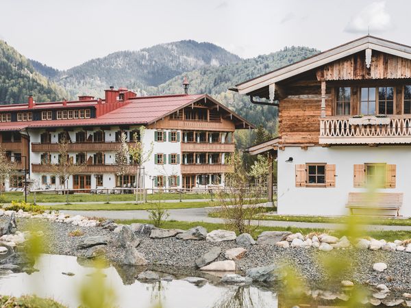 Babymoon Package - 4 Tage Chiemgau mit den Kleinsten  in  in Reit im Winkl, Bayern inkl. Frühstück