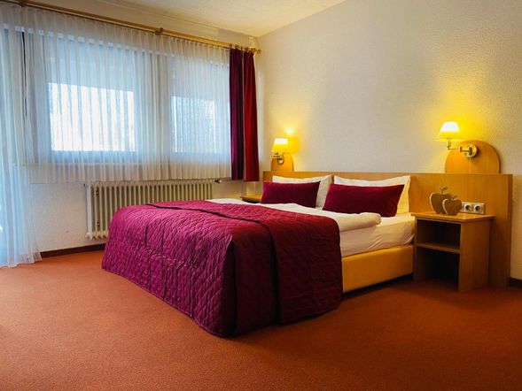 Doppelzimmer Standard mit Balkon
