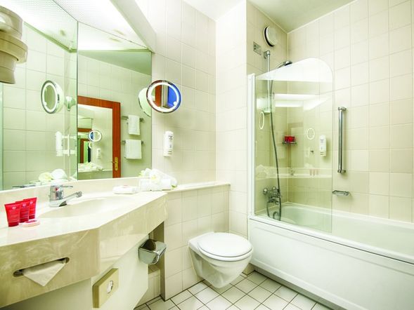 Leonardo Hotel Aachen