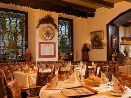 3 Tage am Rhein im Schloss-Hotel Petry mit HP