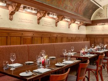 6 Tage mit Frühstück im Hotel NH Amsterdam Schiller