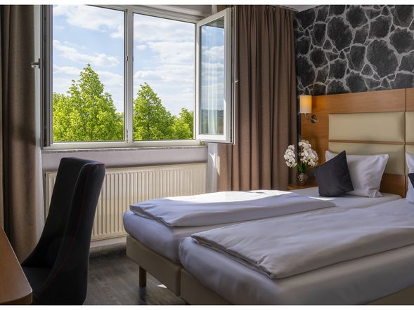 PLAZA INN Stuttgart Airport Messe