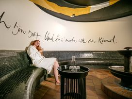 3 Tage Thermenurlaub im größten bewohnbaren Gesamtkunstwerk Österreichs inkl. Eintritt