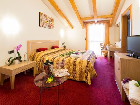 NatureBio Hotel Elite
