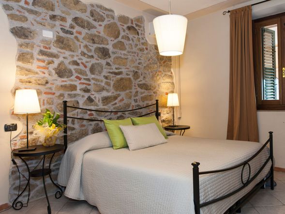 Hotel Monti