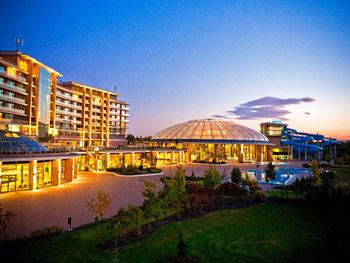 3 Tage Kurzurlaub mit HP im Aquaworld Resort Budapest