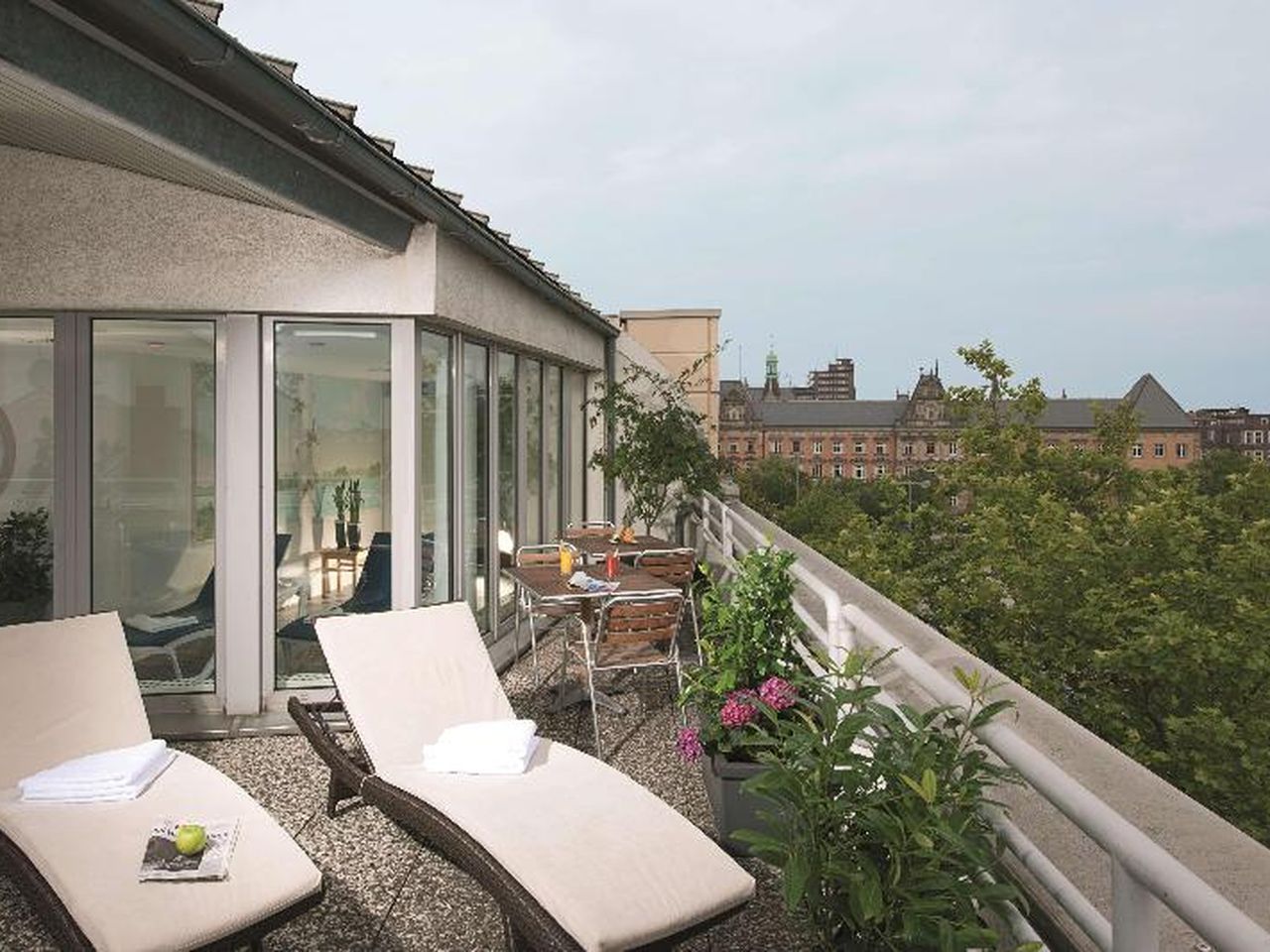 5 Tage im NH Collection Hamburg City mit Frühstück