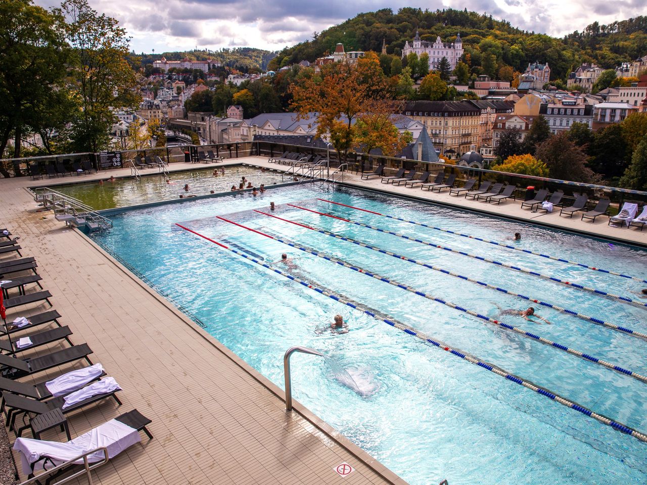 Entspannung in Karlsbad mit Frühstück und Schwimmbad