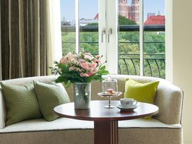 2 Tage Erholung und Luxus in der Landeshauptstadt