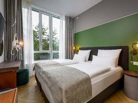 2 Tage Kurzurlaub mit Frühstück im Flightgate Munich Airport Hotel, a member of Radisson Individuals