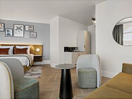 2 Tage im Leonardo Hotel Mainz mit Frühstück
