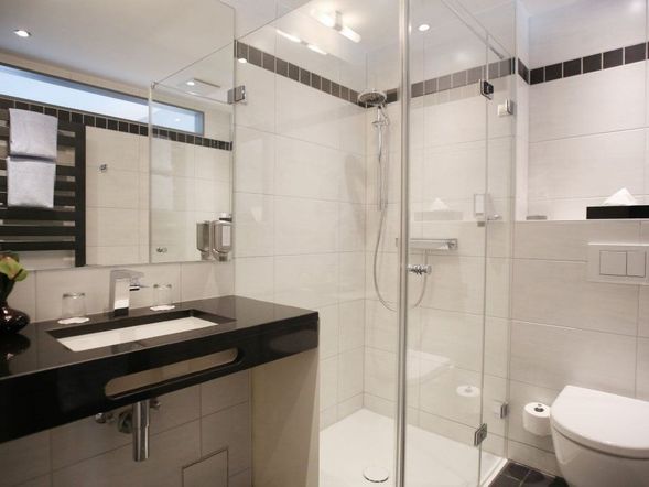 Schiller 5 Hotel & Boardinghouse