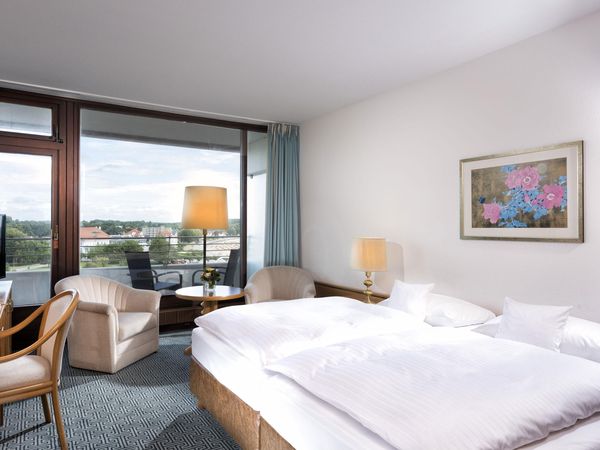 8 Tage Ostsee im Maritim Strandhotel mit Frühstück in Lübeck, Schleswig-Holstein inkl. Frühstück