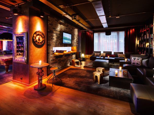 Hotel Pulse8