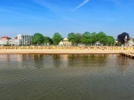 Wasser, Sonne & Strand im Hotel Strandschlosschen