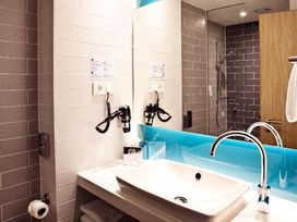 3 Tage mit Frühstück im Holiday Inn Express Ringsheim