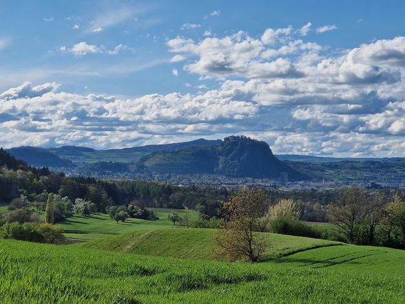5 Tage Wandern: Vulkane, Ruinen, Weinberge, Flüsse