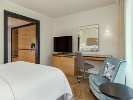 4 Tage zentral in der Hauptstadt verbringen