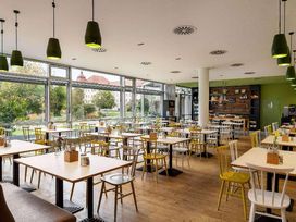 2 Tage mit Frühstück im Vienna House Easy Günzburg