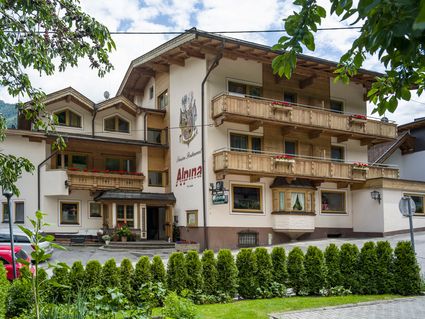 Hotel Alpina Hippach