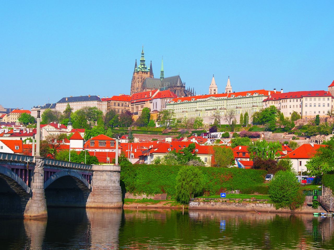 Lindner Hotel Prague Castle